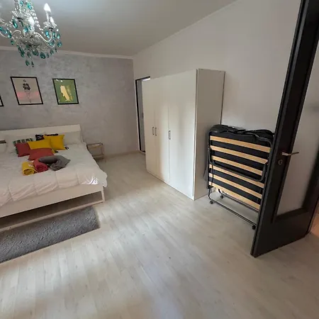 Selena House Apartment