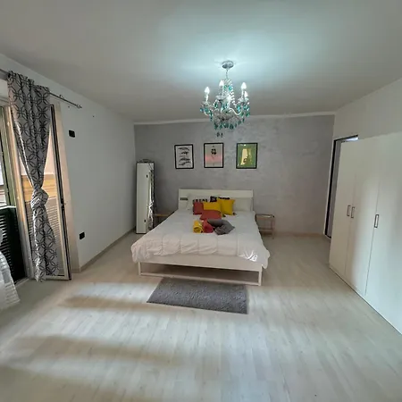 Selena House Apartment
